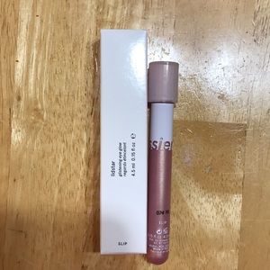 Glossier Makeup - Glossier lidstar in Slip Glossier Makeup - Glossier lidstar in Slip